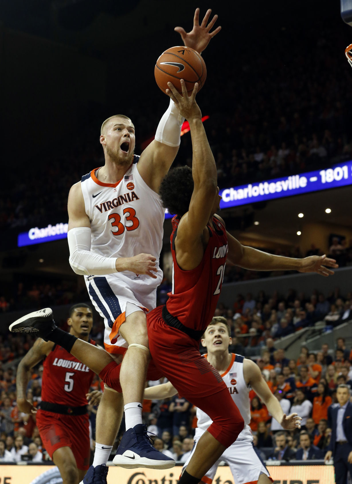 Louisville Virginia Basketball